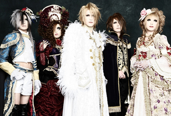 Versailles major debut single