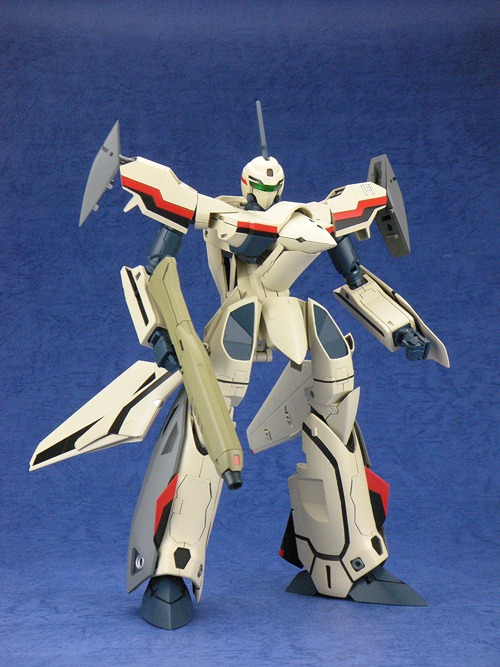 Macross Plus 1/60 Perfect Transform YF-19 with Fast Pack / 
