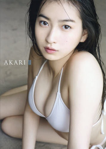 Juice=Juice Uemura Akari Photo Book "AKARI II" / Koki Nishida